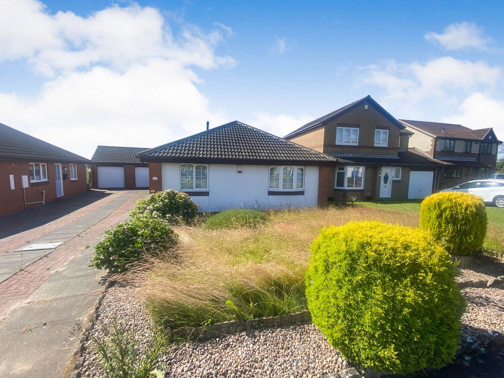 2 bed bungalow for sale in Oakfield Way, Seghill, Cramlington NE23, £