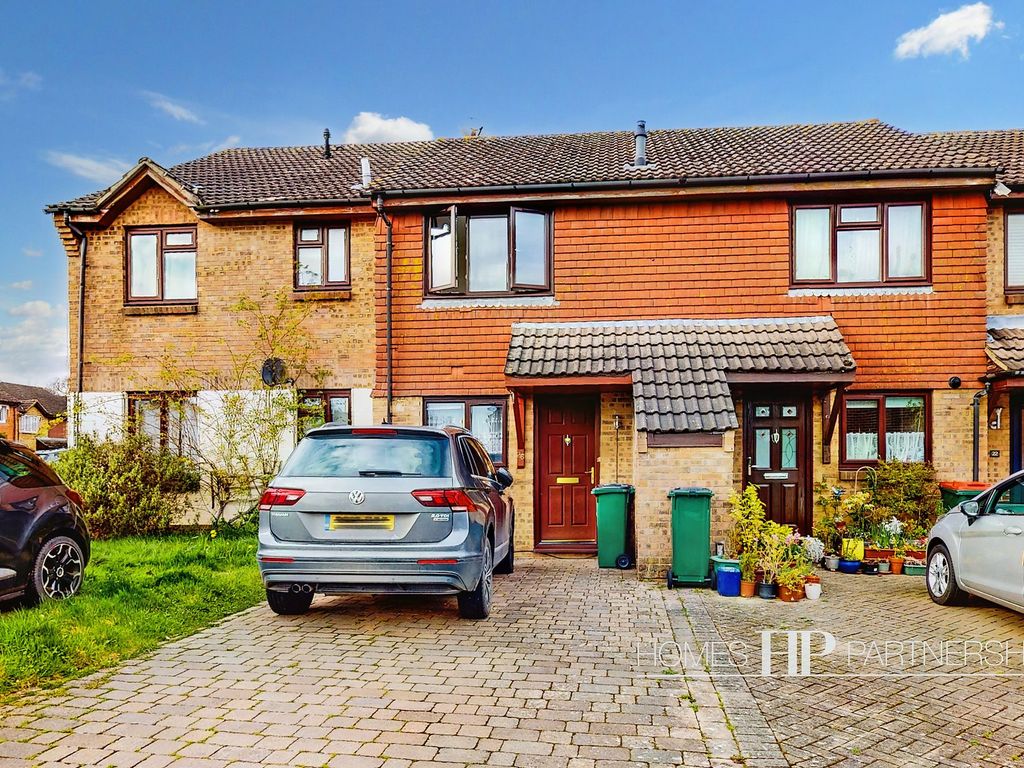 2 bed terraced house to rent in Galahad Road, Ifield RH11 Zoopla