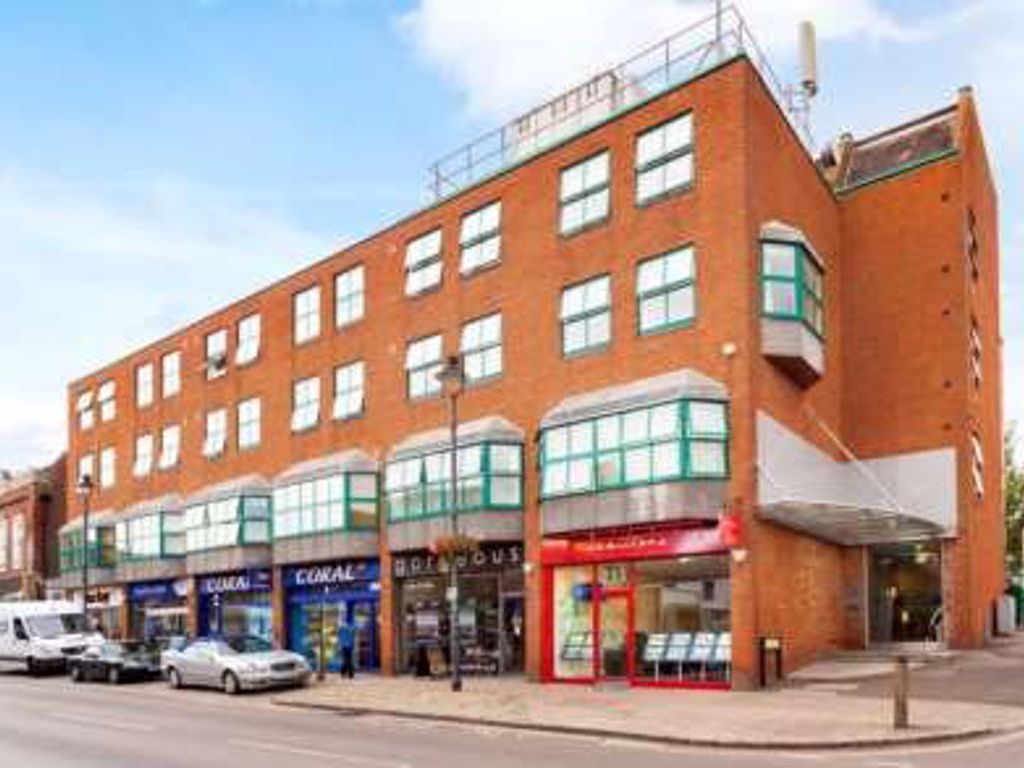 2 bed flat to rent in Callard House, High Street, Berkhamsted HP4 Zoopla