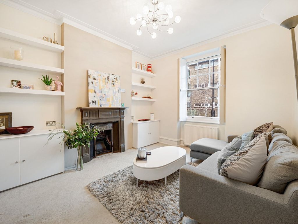 3 bed flat for sale in Arundel Mansions, Kelvedon Road, Fulham, London