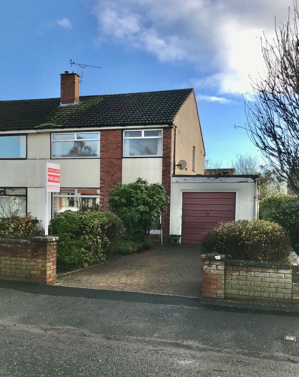 3 bed semidetached house for sale in 19 Martinton Road, Heathhall