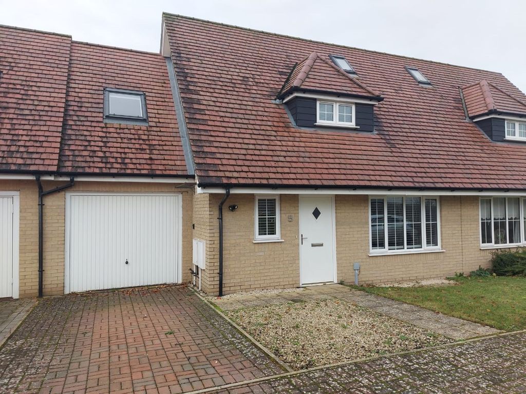 3 bed property for sale in Russell Close, Downham Market PE38, £315,000