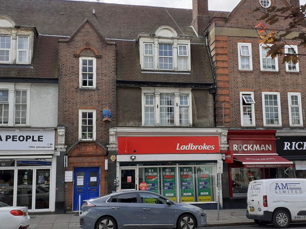 Flat 3A Broadway House, The Broadway, Mill Hill NW7  