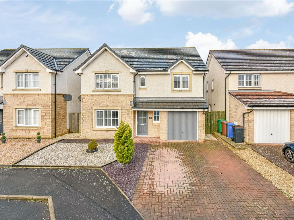 4 bed detached house for sale in 54 Hilton Road, Cowdenbeath KY4, £