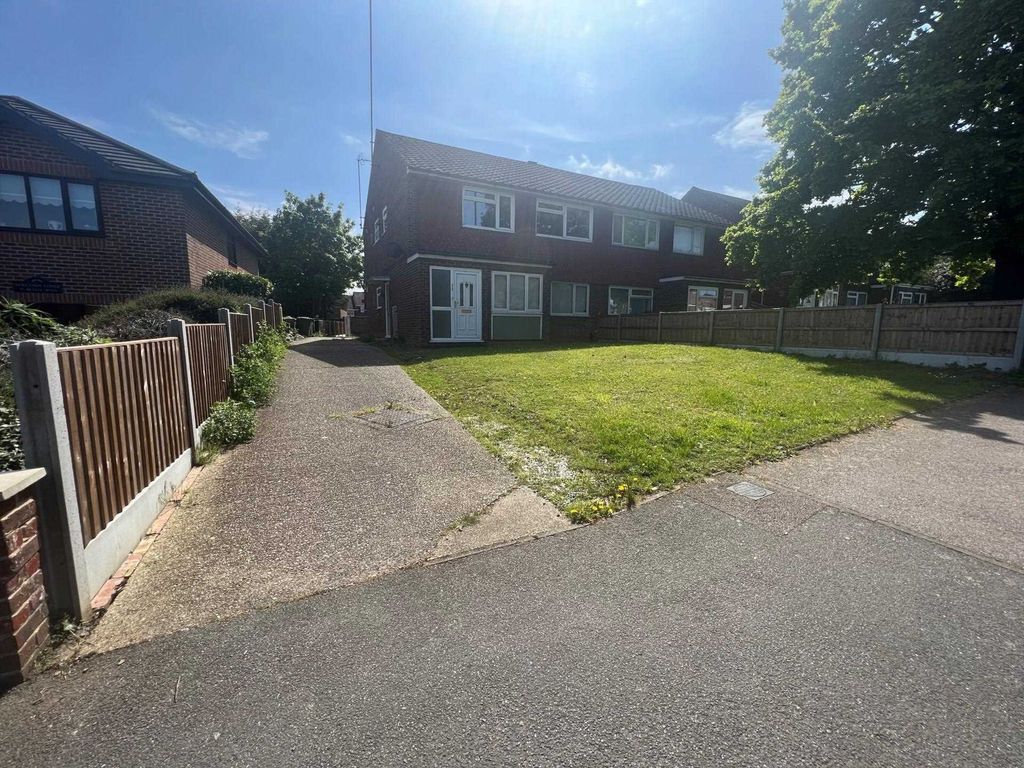 2 bed for sale in Bexley Road, Erith DA8 Zoopla