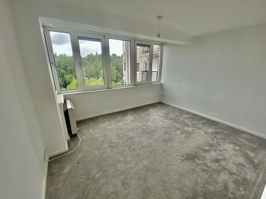 1 bed flat to rent in Kersal Way, Salford M7 Zoopla