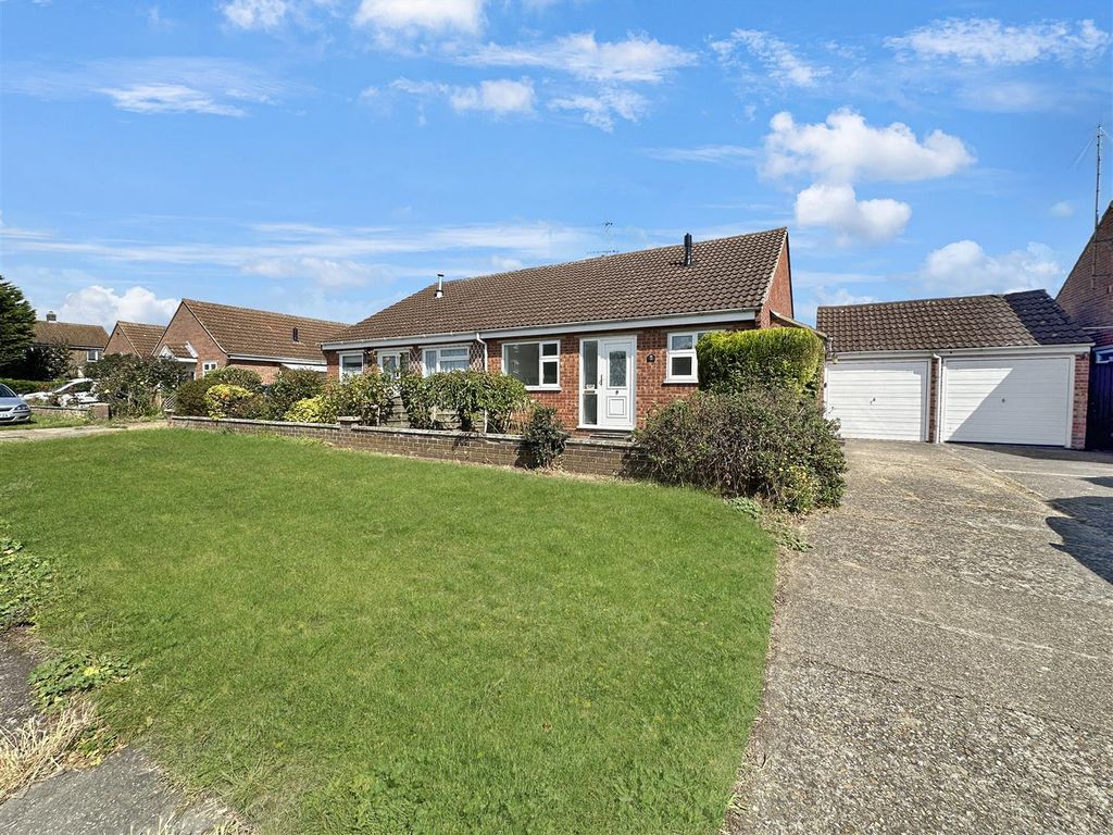 2 bed semidetached bungalow for sale in Oakwood Avenue, West Mersea