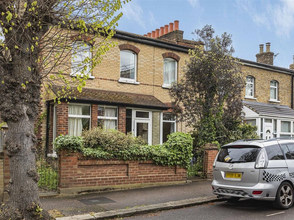 4 bed semidetached house for sale in Grosvenor Park Road, Walthamstow, London E17, £1,150,000
