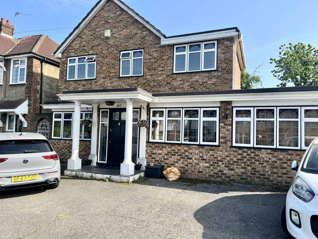 4 bed detached house to rent in The Green, Welling DA16 Zoopla