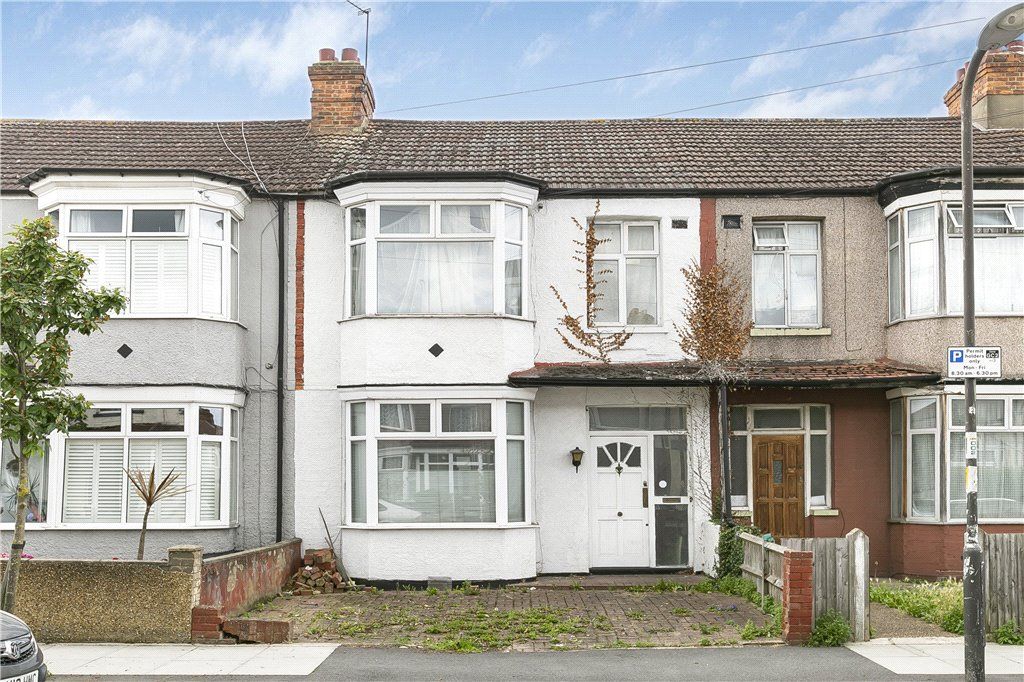 3 bed terraced house for sale in Framfield Road, Mitcham CR4, £475,000