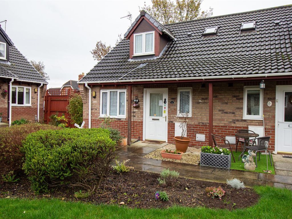 1 bed semidetached house for sale in Rooks Close, Saxilby, Lincoln LN1