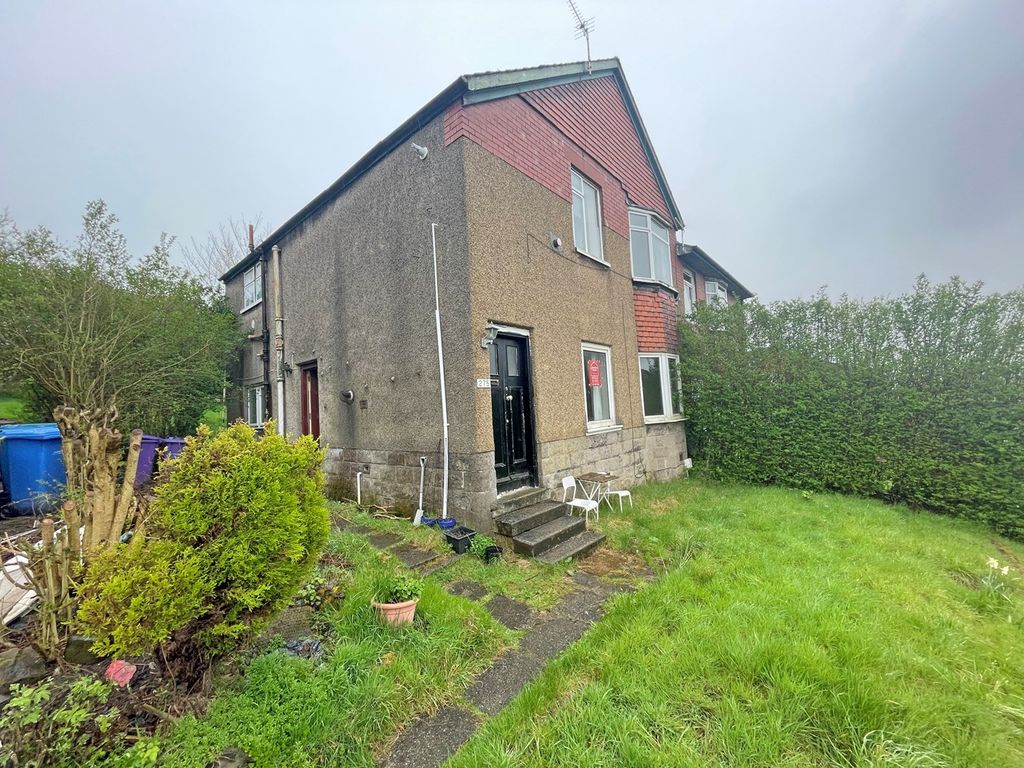 3 bed flat for sale in Chirnside Road, Glasgow G52 Zoopla