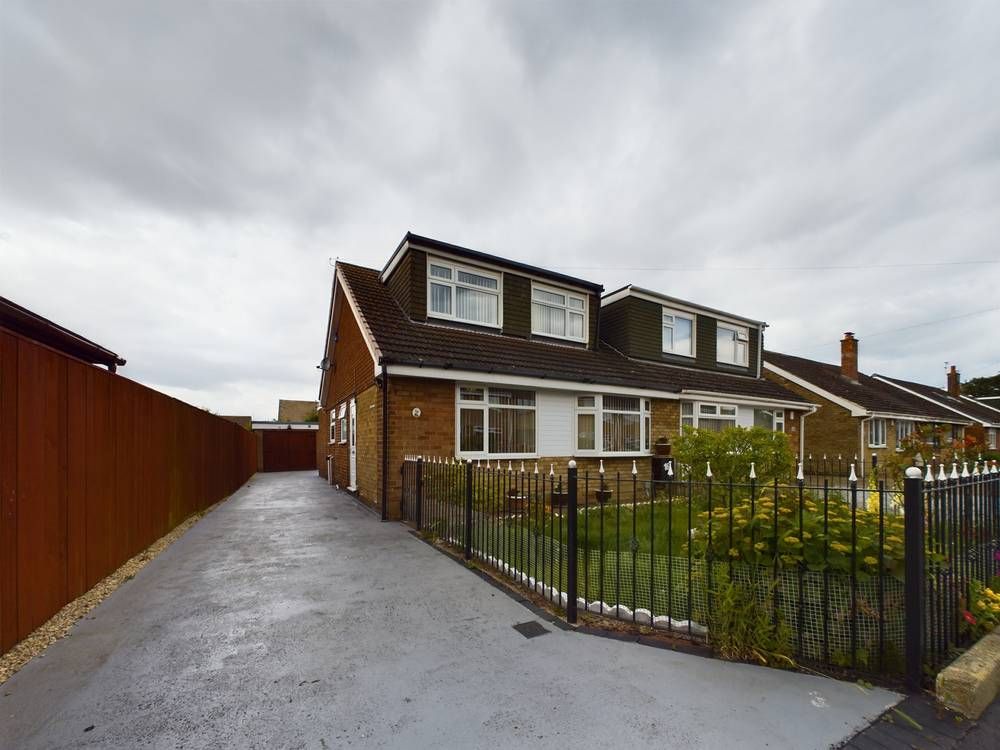 3 bed semidetached house for sale in Standage Road, Thorngumbald HU12