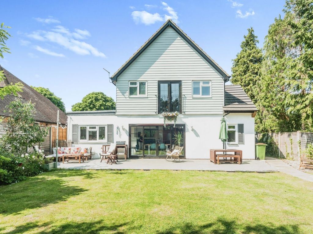 5 bed detached house for sale in Greville Park Road, Ashtead KT21 Zoopla