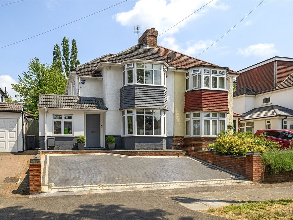 4 bed semidetached house for sale in Chestnut Avenue, West Wickham BR4