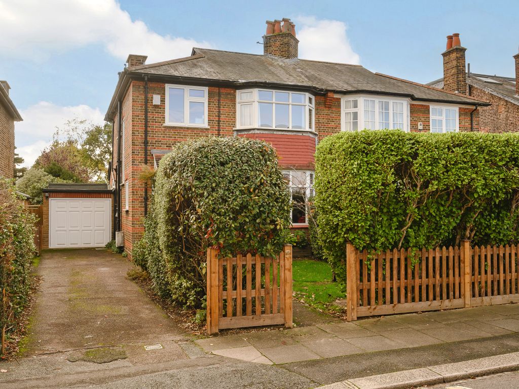 Richmond Road, London SW20