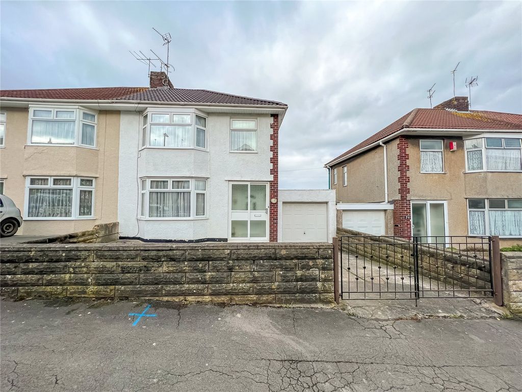 3 bed semidetached house for sale in The Park, Kingswood, Bristol BS15