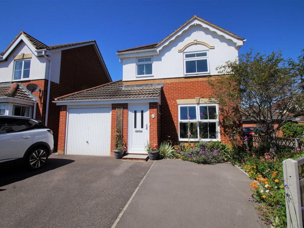 3 bed detached house for sale in Bathurst Close, BurnhamOnSea