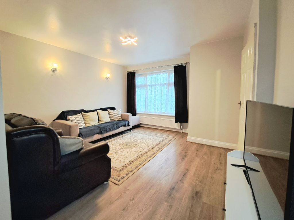 3 bed terraced house for sale in Berkeley Avenue, Greenford UB6, £