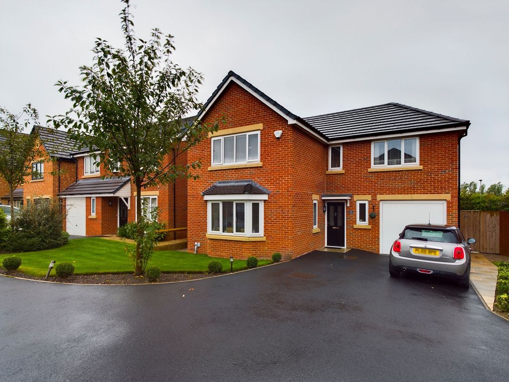 4 bed detached house for sale in Lea Green Drive, Blackpool FY4 Zoopla