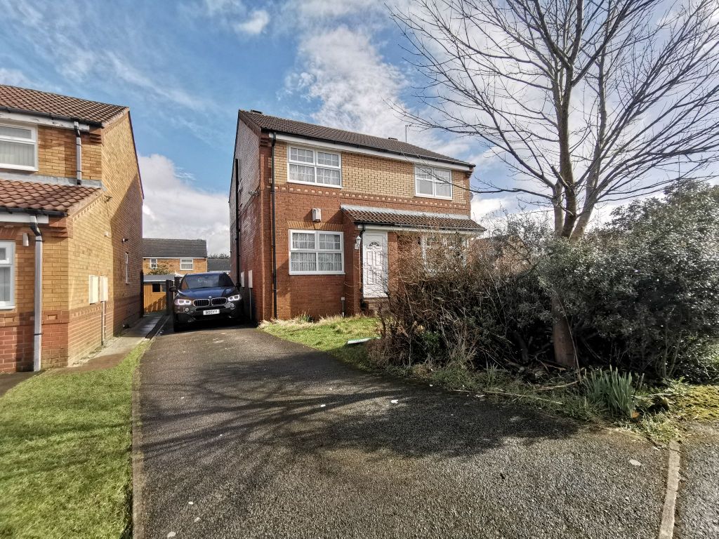 2 bed semidetached house for sale in Millmoor Close, Daisy Hill