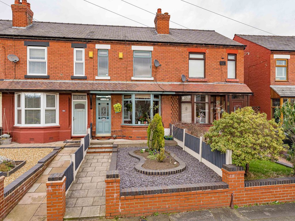 2 bed terraced house for sale in Manchester Road, Paddington