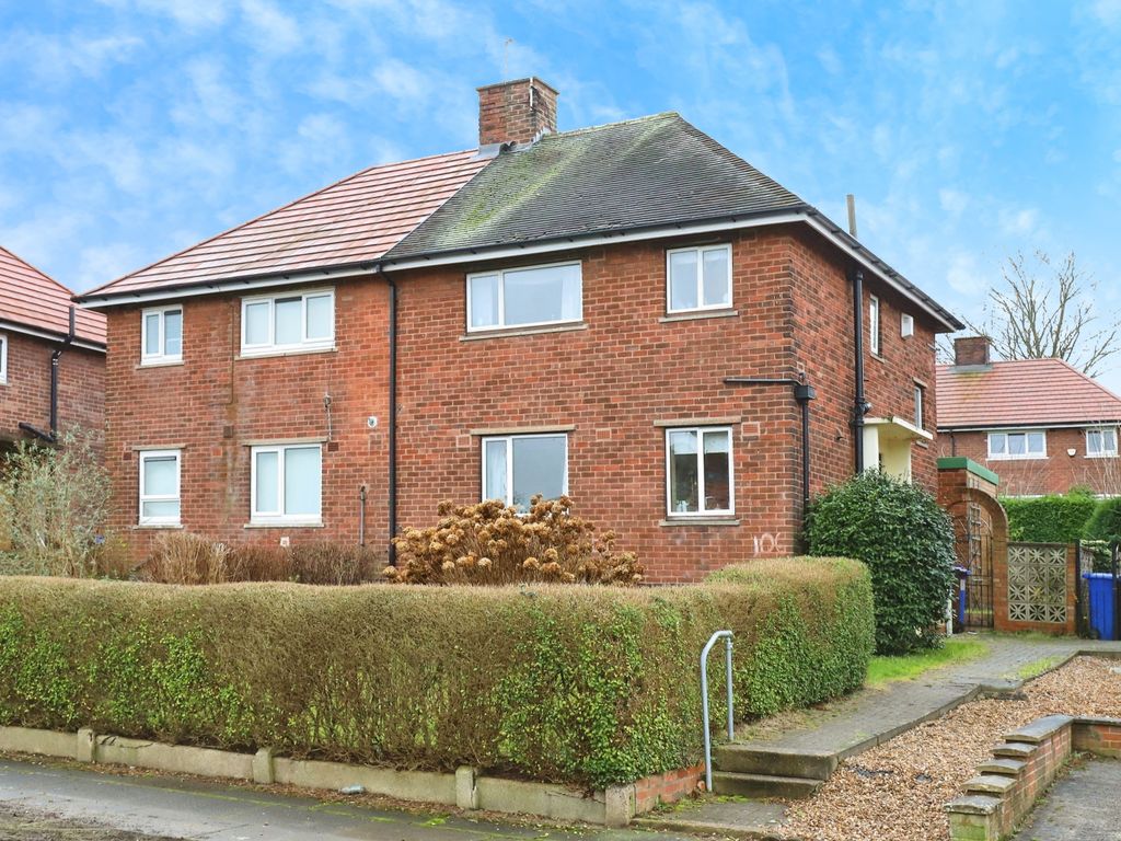 2 bed semidetached house for sale in Carr Road, Sheffield, South Yorkshire S12, £135,000