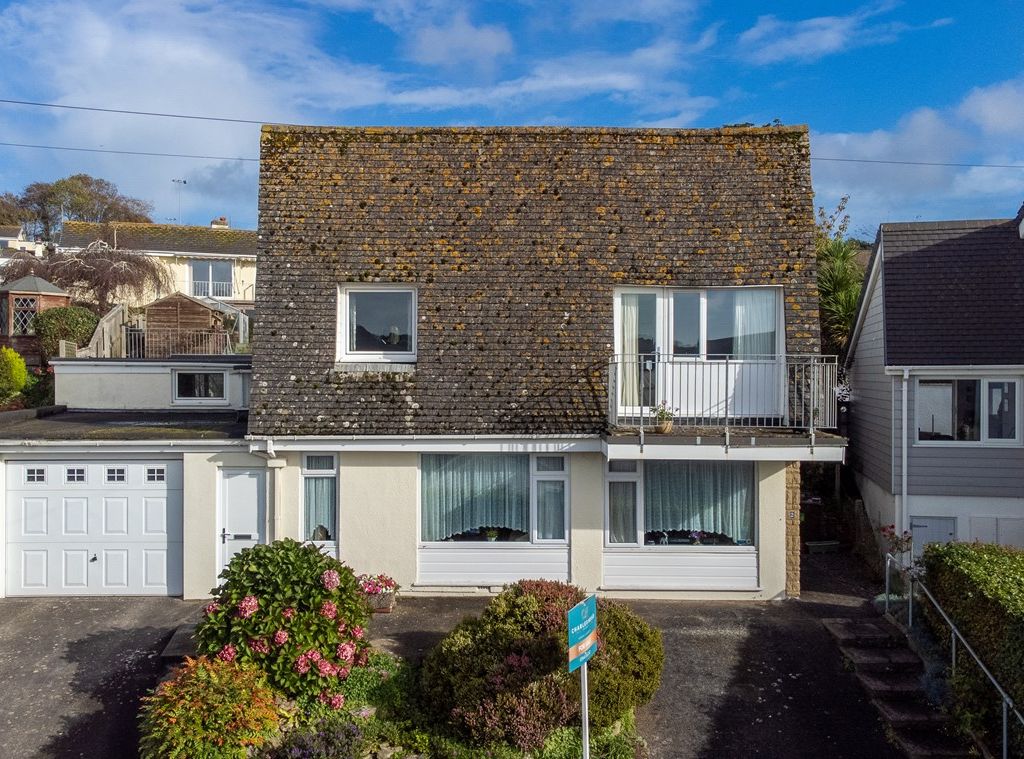 4 bed detached house for sale in Fairfield Close, Kingsbridge TQ7, £