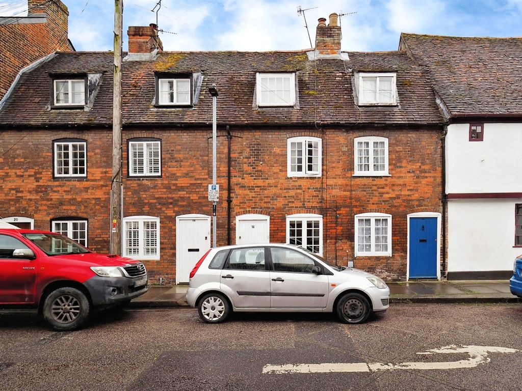 2 bed terraced house for sale in Trinity Street, Salisbury SP1, £