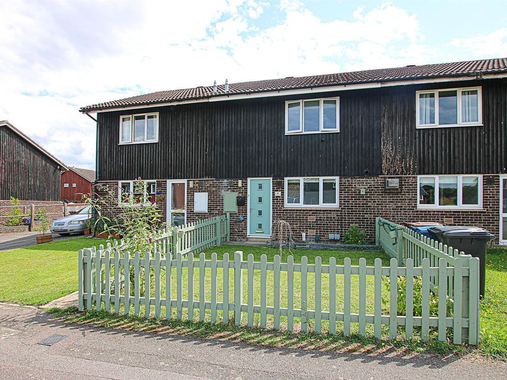 3 bed terraced house for sale in Highclere Close, Exning, Newmarket CB8