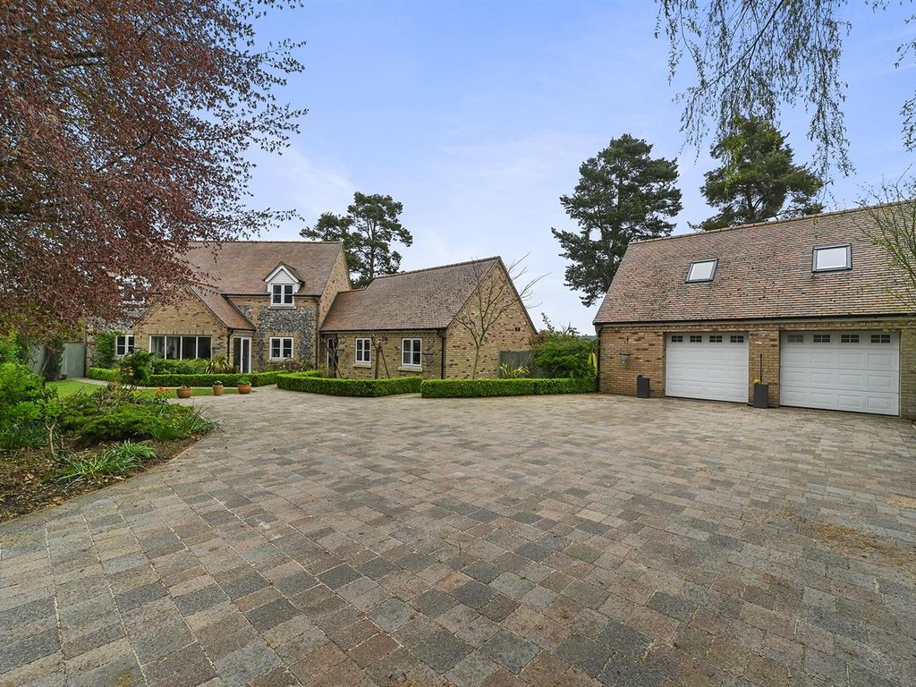 4 bed detached house for sale in The Street, Croxton, Thetford IP24