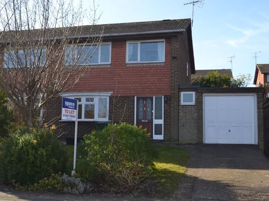 3 bed property to rent in Ravenscroft, Harpenden AL5 Zoopla