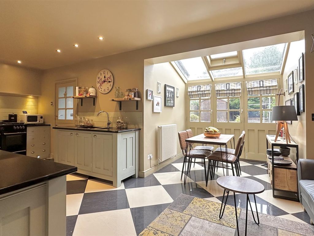 3 bed terraced house for sale in Pilton Lawn, Barnstaple EX31, £310,000 Zoopla