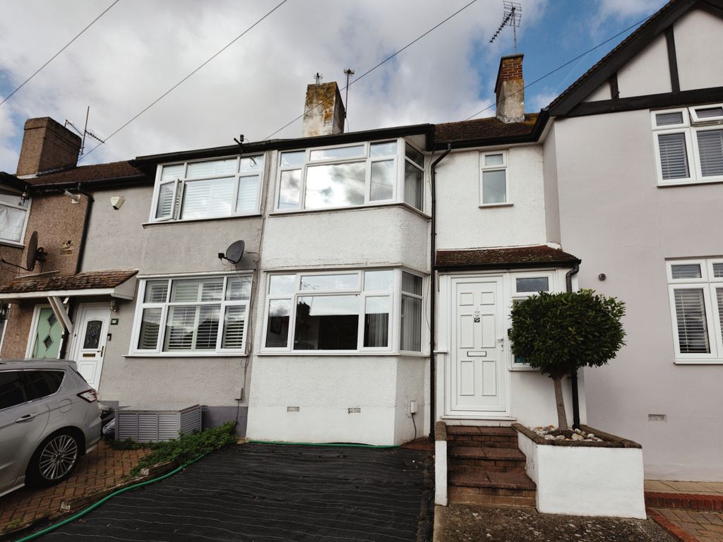 3 bed terraced house for sale in Kingswood Avenue, Swanley, Kent BR8, £