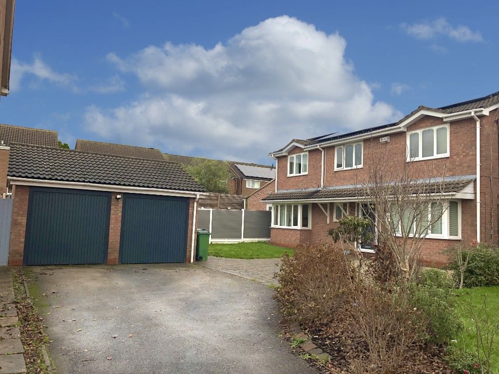 4 bed detached house for sale in Aquitaine Close, Enderby, Leicester LE19 Zoopla