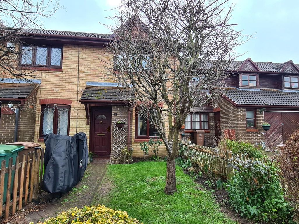 2 bed end terrace house for sale in Foxglove Way, Wallington SM6, £