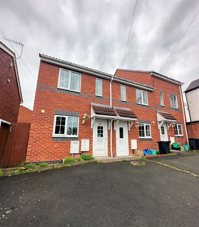 4 bed flat for sale in Talbot Street, Stourbridge DY9, £140,000 Zoopla