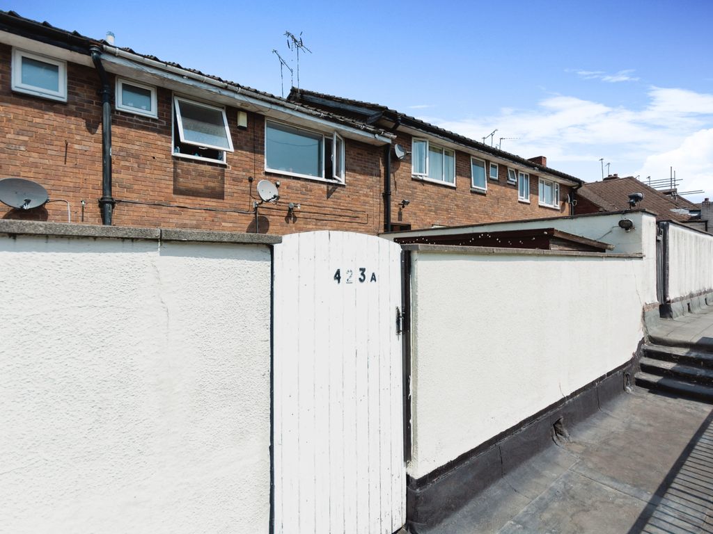 3 bed flat for sale in Hagley Road West, Quinton, Birmingham, West