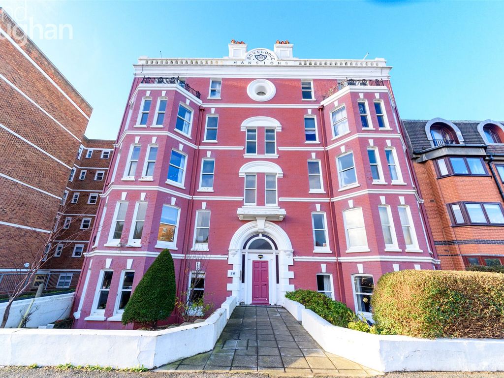2 bed flat to rent in Hove Lodge Mansions, 16 Hove Street, Hove, East