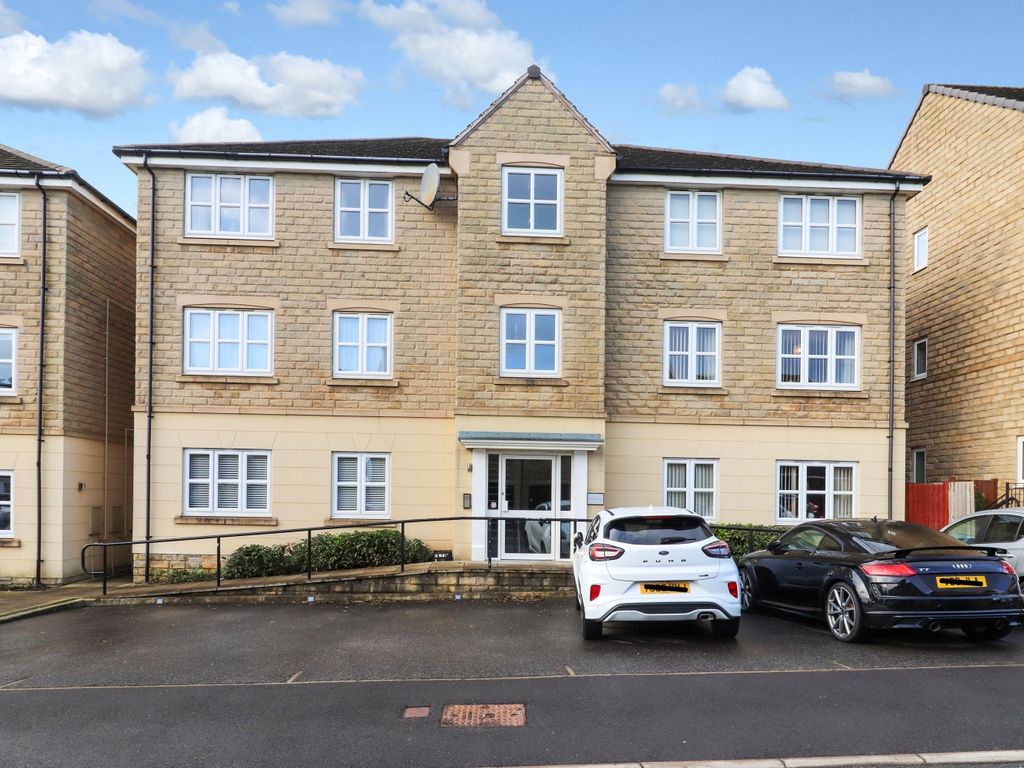 2 bed flat for sale in Browing Court, Tennyson Avenue, Huddersfield