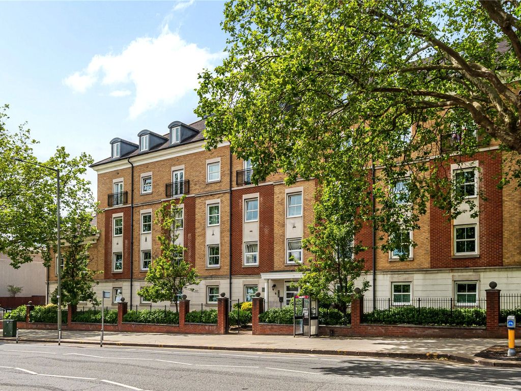 1 bed flat for sale in Solomons Court, High Road, Finchley N12, £250,000 Zoopla