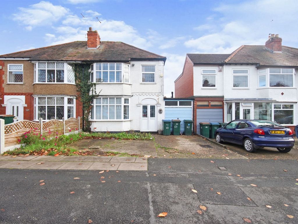 Moat Avenue, Coventry CV3  