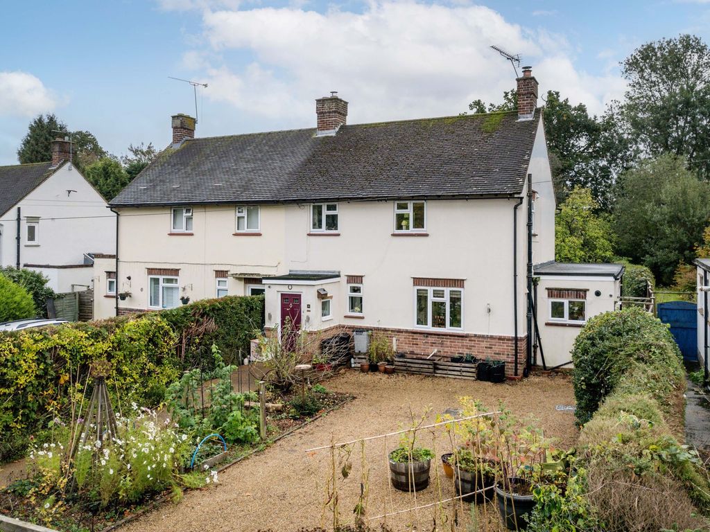 3 bed semidetached house for sale in Bakers Lane, Lingfield RH7, £550,000 Zoopla