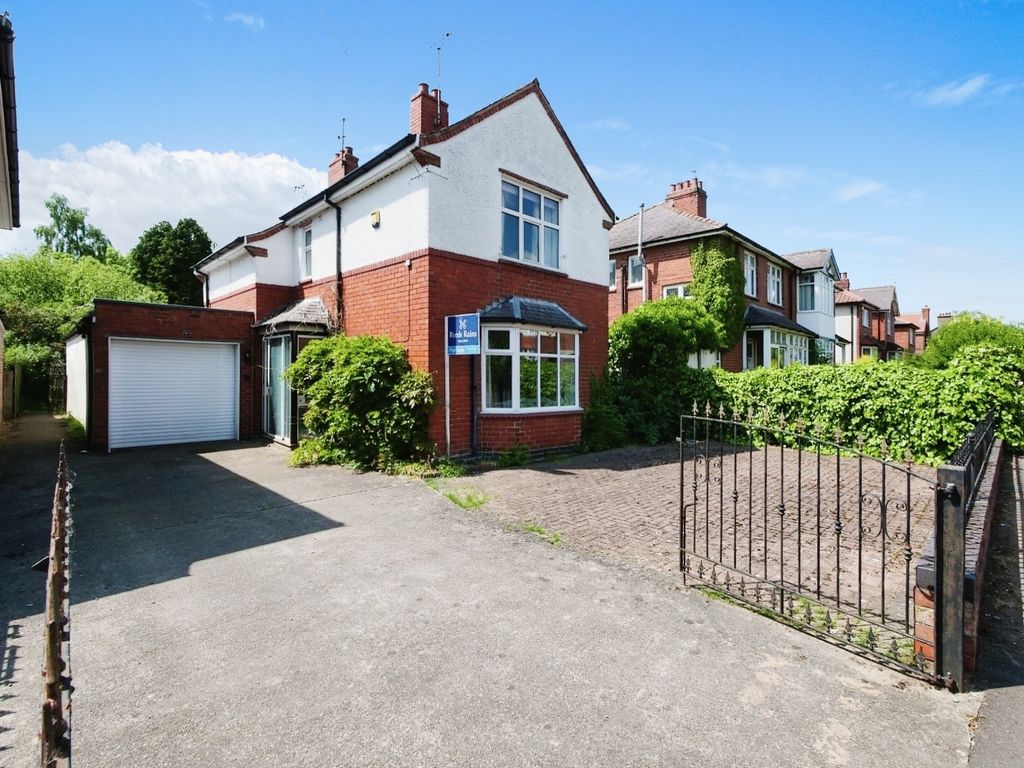 3 bed detached house for sale in Green Lane, York, North