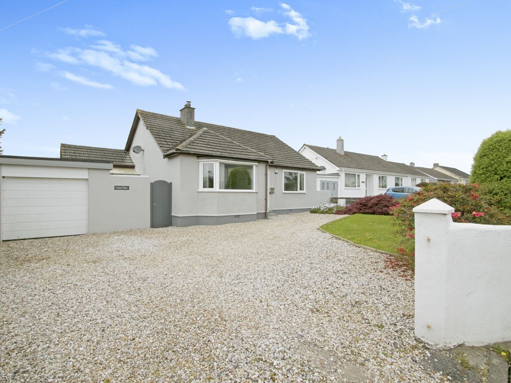 2 bed detached bungalow for sale in Hugus Road, Threemilestone Truro