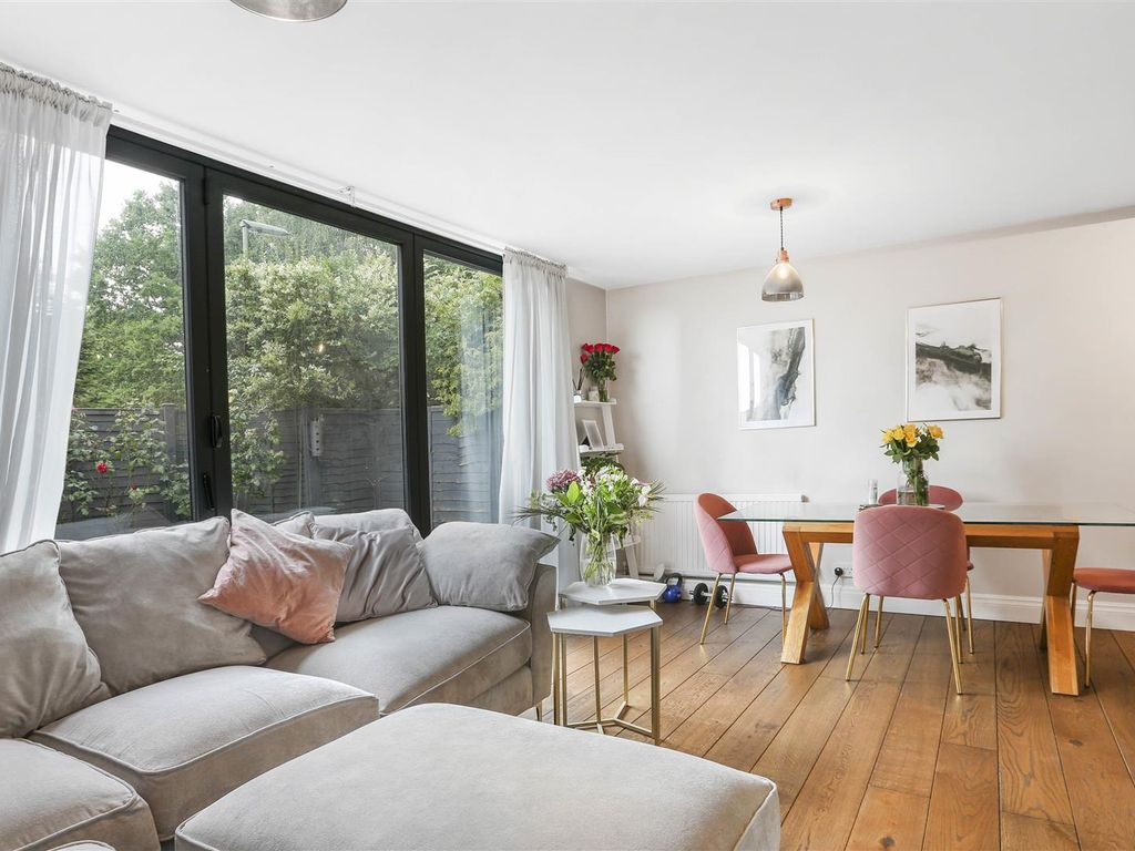 4 bed end terrace house for sale in Fleetwood Close, Tadworth KT20 Zoopla