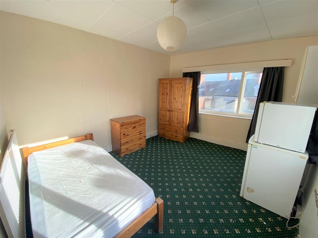 Room to rent in Portland Street, Aberystwyth SY23 Zoopla