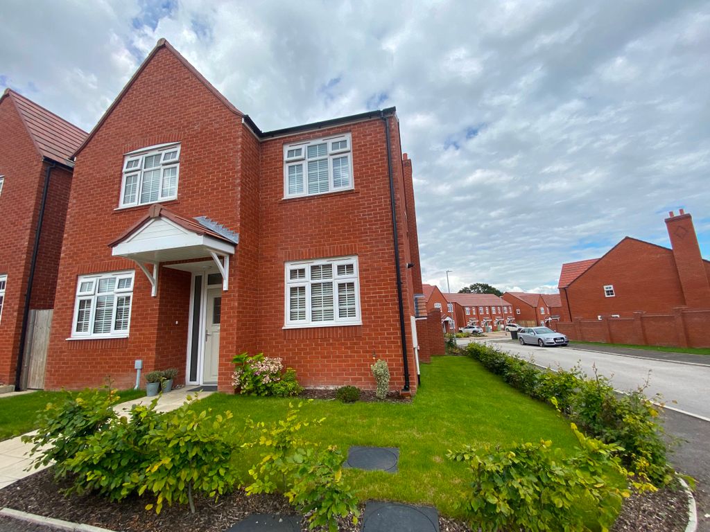 4 bed detached house for sale in Fieldfare Way, Sandbach CW11, £425,000