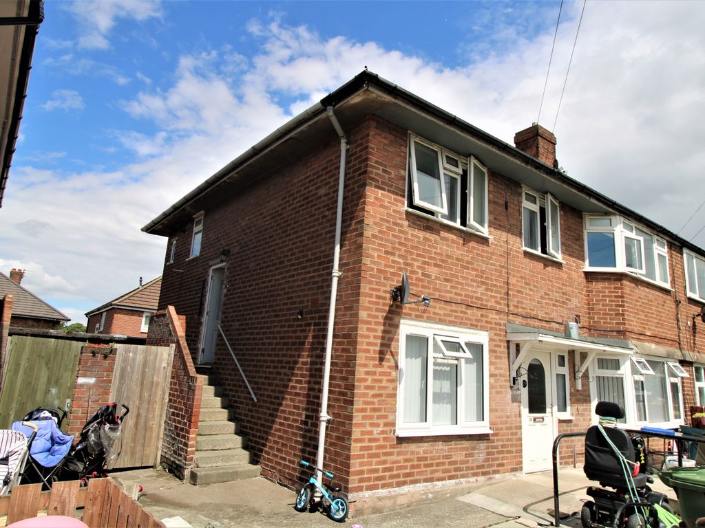 2 bed flat for sale in Poulsom Drive, Bootle L30 Zoopla