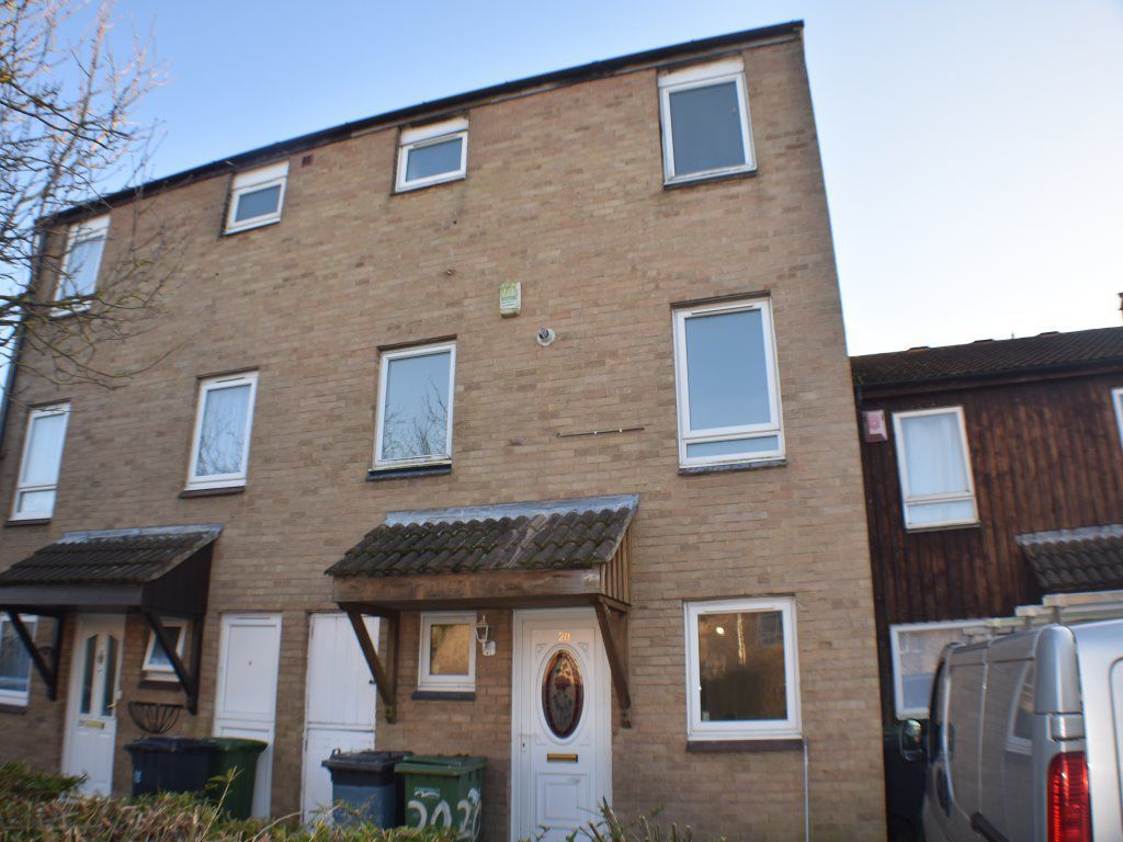 4 bed terraced house to rent in Marsham, Orton Goldhay, Peterborough